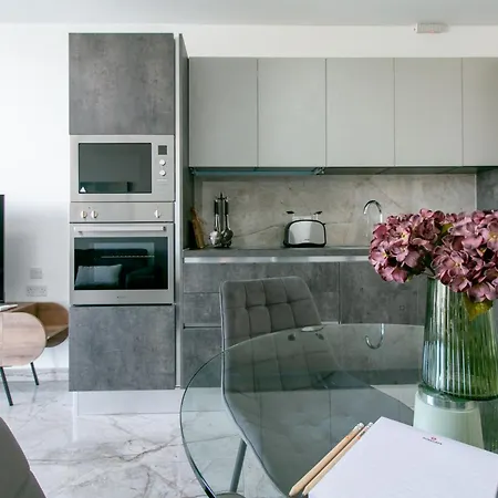 Spinola Seafront Deluxe