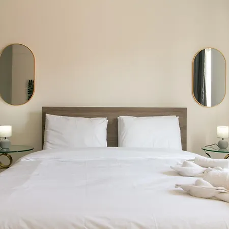 Spinola Seafront Deluxe Apartament *