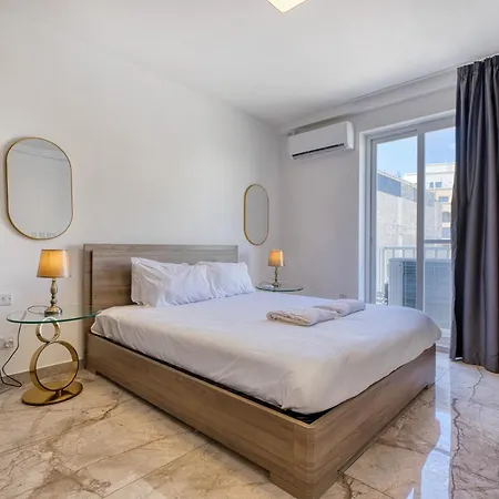 Spinola Seafront Deluxe