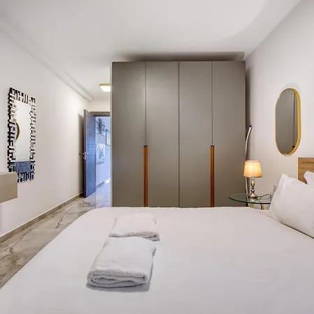 Apartament Spinola Seafront Deluxe St. Julian's