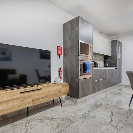 Apartament Spinola Seafront Deluxe