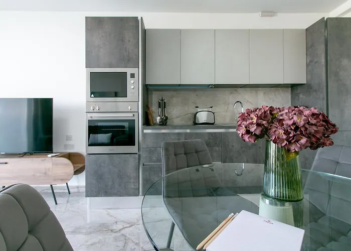 Spinola Seafront Deluxe